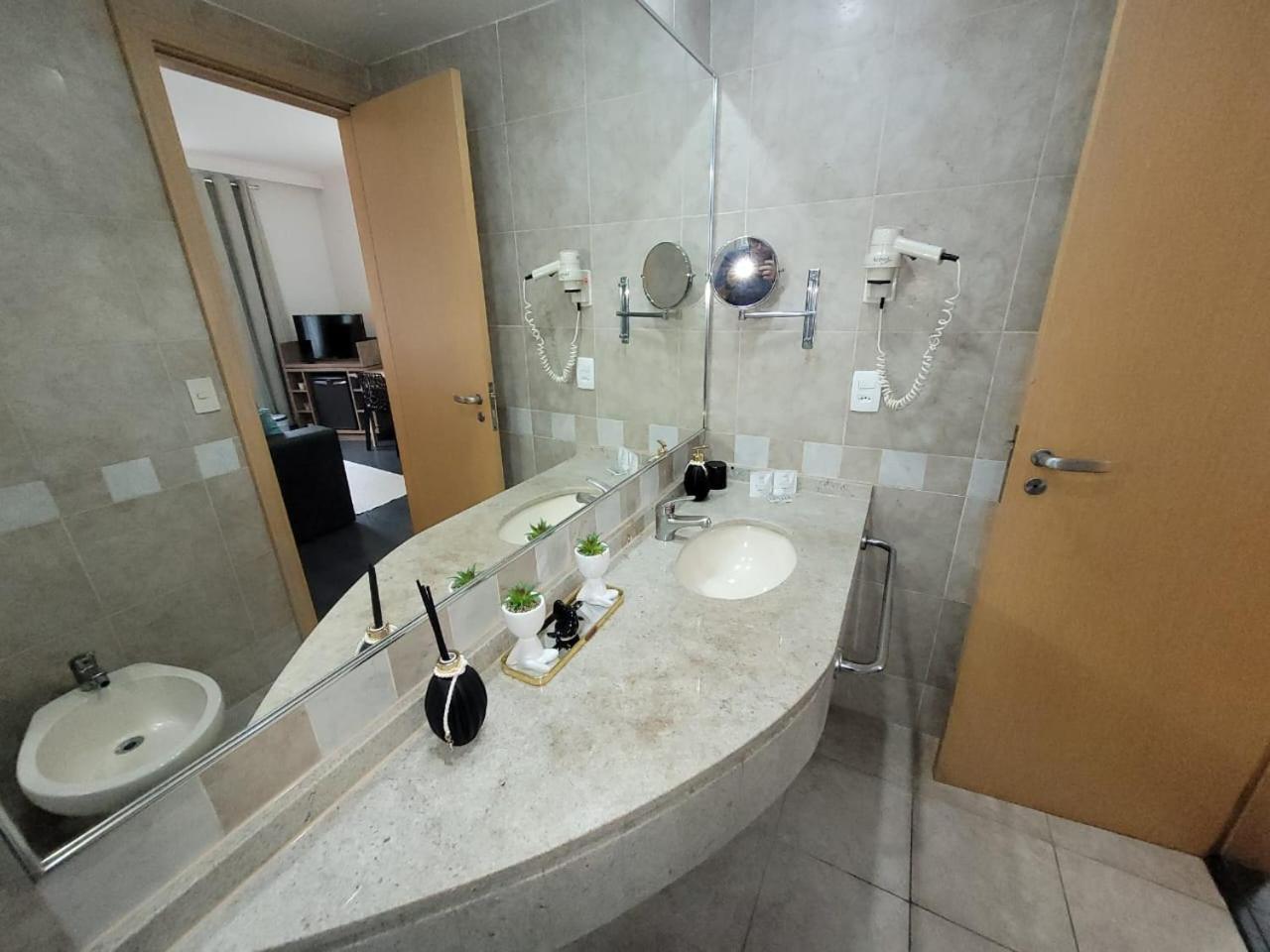 Super Comfort Flats L - Wtc - Com Estacionamento São Paulo Ngoại thất bức ảnh