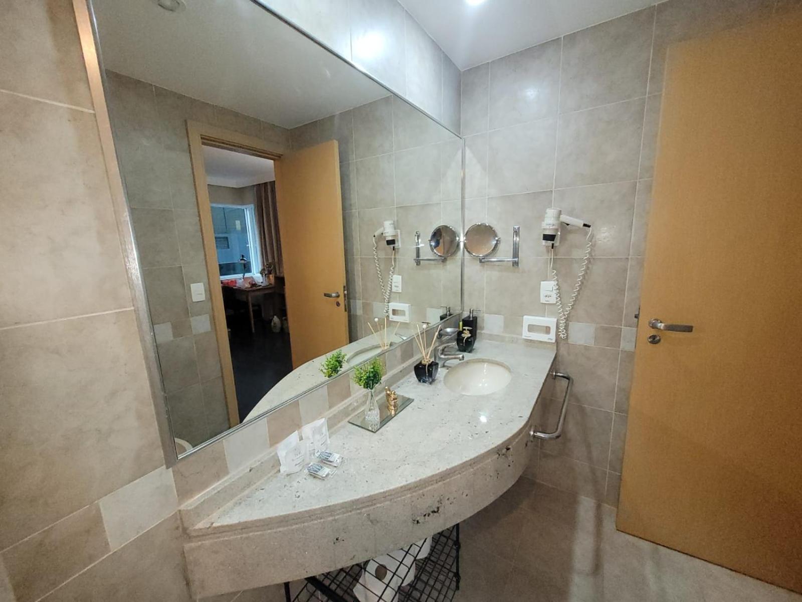 Super Comfort Flats L - Wtc - Com Estacionamento São Paulo Ngoại thất bức ảnh